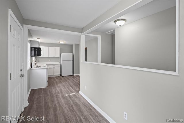 2046 Lambden Road, Flint, MI 48532