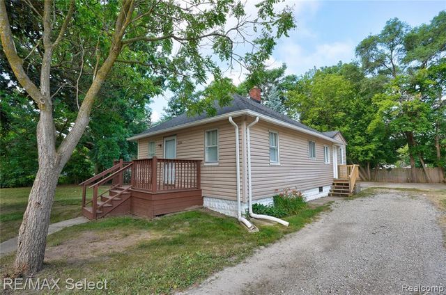 2046 Lambden Road, Flint, MI 48532