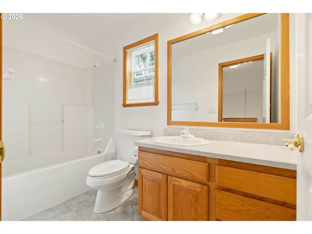 10959 Nw SUPREME Ct, Portland, OR 97229