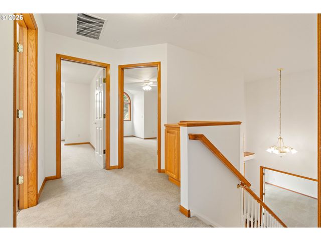 10959 Nw SUPREME Ct, Portland, OR 97229
