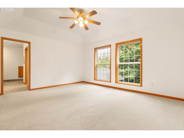 10959 Nw SUPREME Ct, Portland, OR 97229
