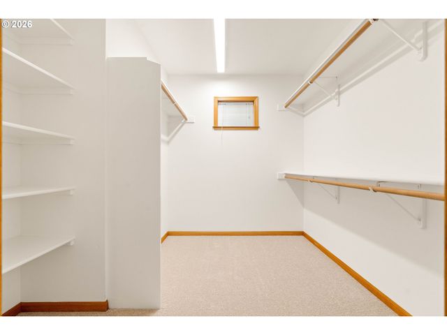 10959 Nw SUPREME Ct, Portland, OR 97229