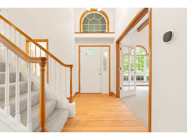 10959 Nw SUPREME Ct, Portland, OR 97229