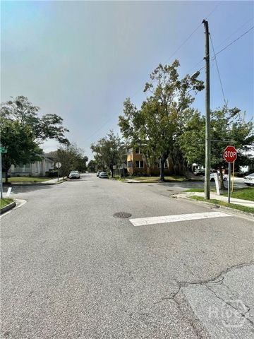 2311 Atlantic Avenue, Savannah, GA 31401
