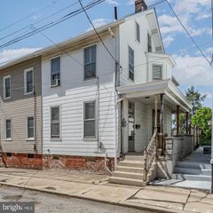 316 N FRANKLIN STREET, Hanover, PA 17331