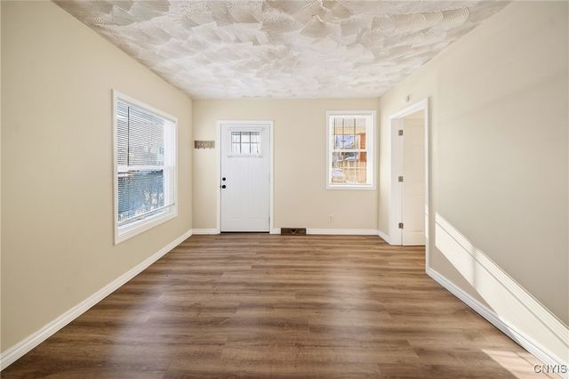 204 Davis Street, Syracuse, NY 13204