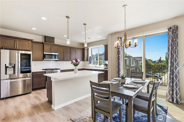 1013 105th Avenue Ct E, Edgewood, WA 98372