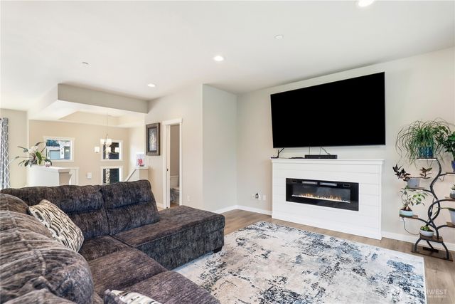 1013 105th Avenue Ct E, Edgewood, WA 98372