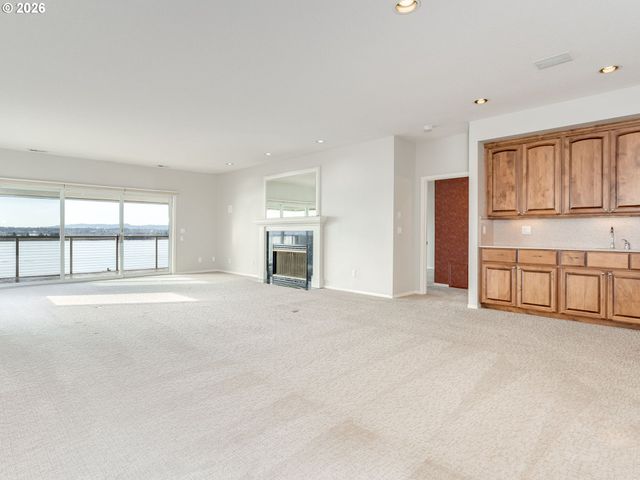 6903 Se RIVERSIDE Dr 3, Vancouver, WA 98664