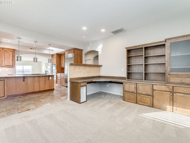 6903 Se RIVERSIDE Dr 3, Vancouver, WA 98664