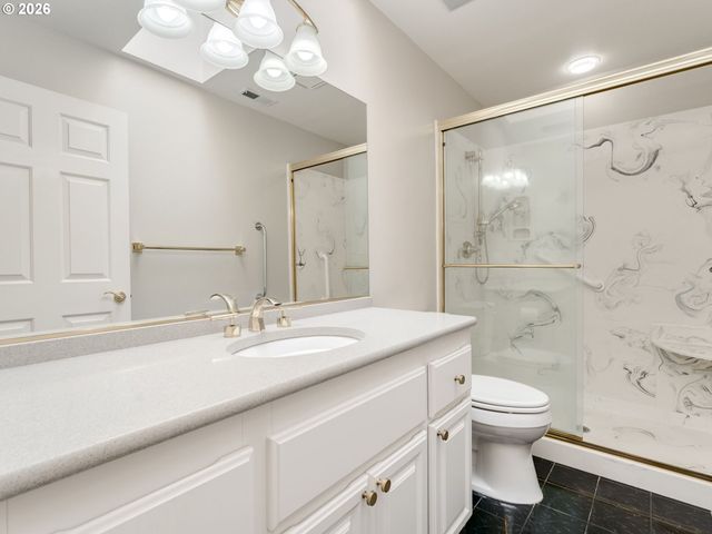 6903 Se RIVERSIDE Dr 3, Vancouver, WA 98664