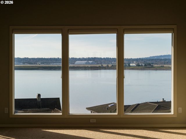 6903 Se RIVERSIDE Dr 3, Vancouver, WA 98664