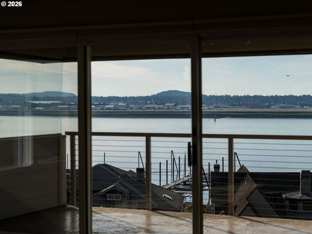 6903 Se RIVERSIDE Dr 3, Vancouver, WA 98664