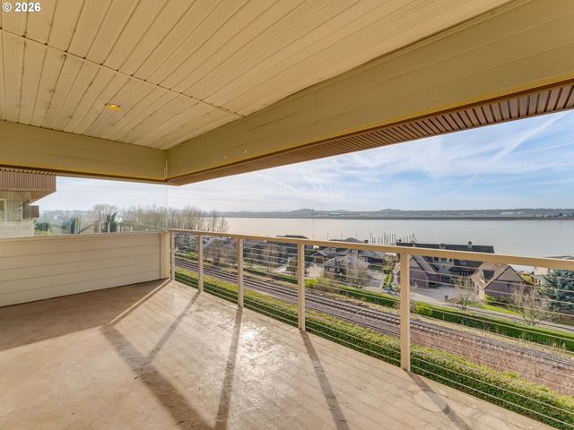 6903 Se RIVERSIDE Dr 3, Vancouver, WA 98664