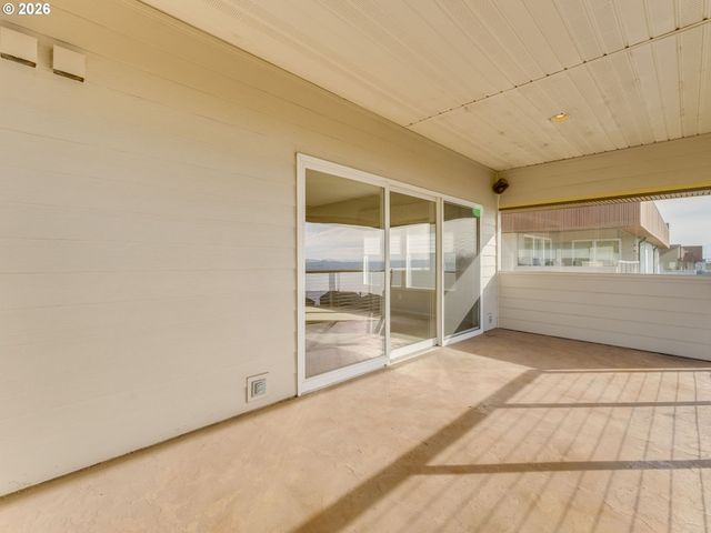 6903 Se RIVERSIDE Dr 3, Vancouver, WA 98664