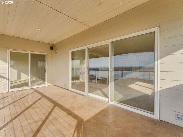 6903 Se RIVERSIDE Dr 3, Vancouver, WA 98664