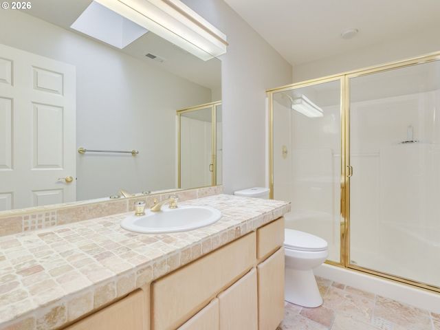 6903 Se RIVERSIDE Dr 3, Vancouver, WA 98664