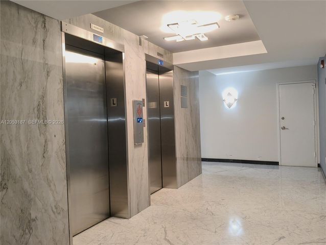 2751 S Ocean Drive 1106S, Hollywood, FL 33019