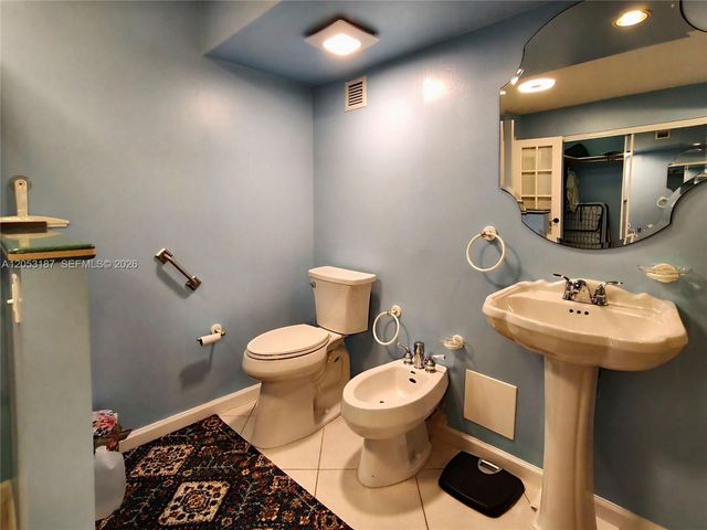 2751 S Ocean Drive 1106S, Hollywood, FL 33019