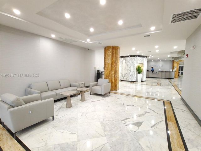 2751 S Ocean Drive 1106S, Hollywood, FL 33019