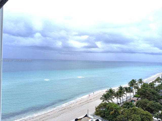 2751 S Ocean Drive 1106S, Hollywood, FL 33019