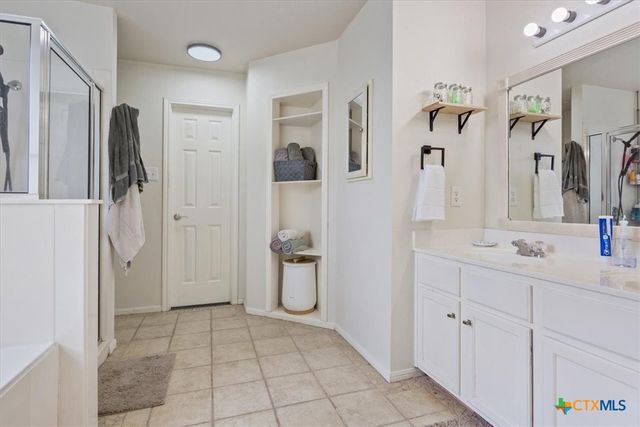 203 Echo Village Drive, Temple, TX 76502