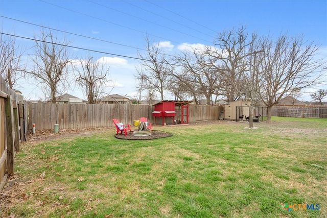 203 Echo Village Drive, Temple, TX 76502