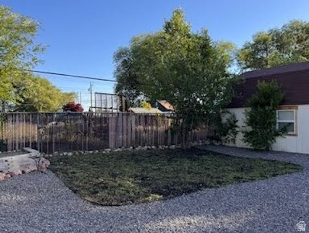 1559 W SHELLEY AVE, West Valley City, UT 84119