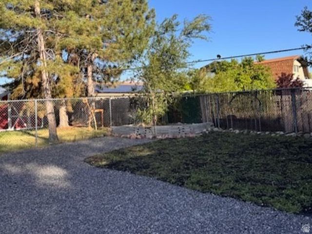 1559 W SHELLEY AVE, West Valley City, UT 84119