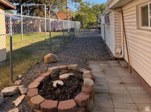 1559 W SHELLEY AVE, West Valley City, UT 84119