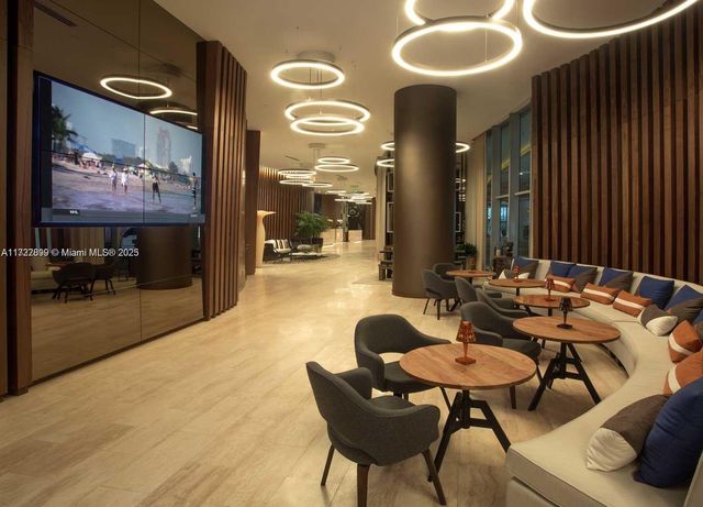 4111 S Ocean Dr 2902, Hollywood, FL 33019