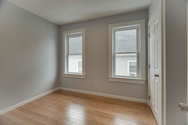 24 Dunlap St 2, Salem, MA 01970