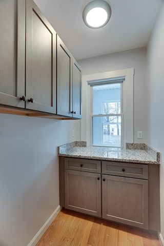 24 Dunlap St 2, Salem, MA 01970