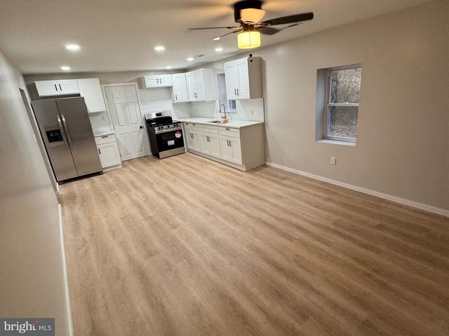 44 S BRANDYWINE AVE, Coatesville, PA 19320