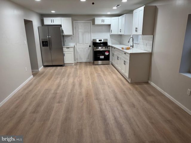 44 S BRANDYWINE AVE, Coatesville, PA 19320