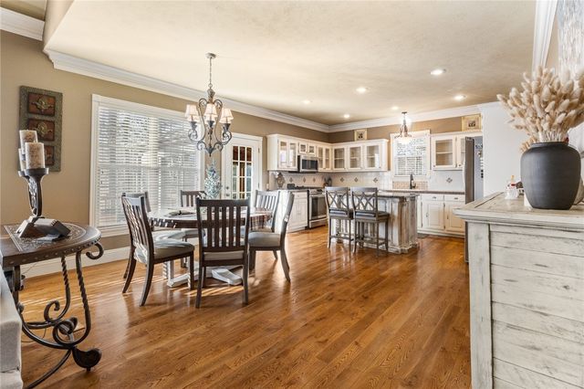 2712 Taylor Drive, Harrison, AR 72601