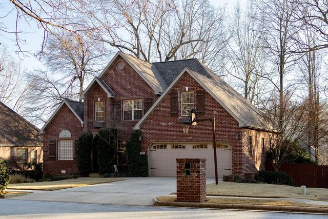 2712 Taylor Drive, Harrison, AR 72601