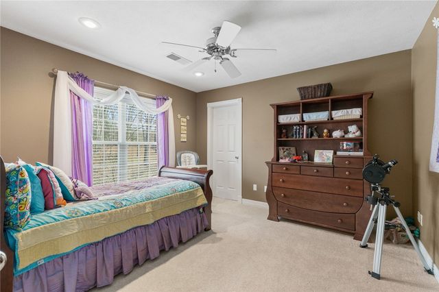 2712 Taylor Drive, Harrison, AR 72601