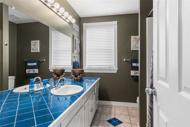 2712 Taylor Drive, Harrison, AR 72601