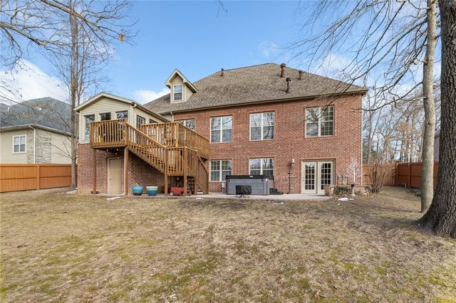 2712 Taylor Drive, Harrison, AR 72601