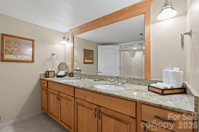 301 Bowling Park Road, Asheville, NC 28803