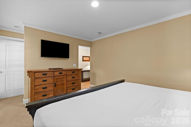 301 Bowling Park Road, Asheville, NC 28803