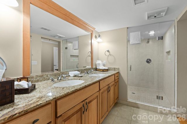 301 Bowling Park Road, Asheville, NC 28803