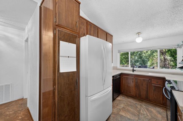 5895 Bryce Way, Rocklin, CA 95677
