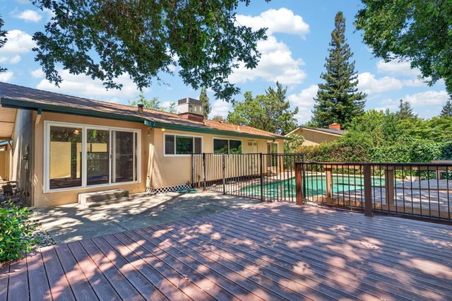 5895 Bryce Way, Rocklin, CA 95677
