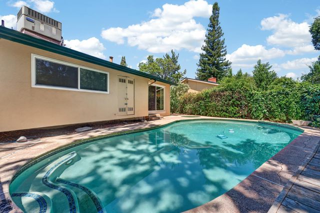 5895 Bryce Way, Rocklin, CA 95677