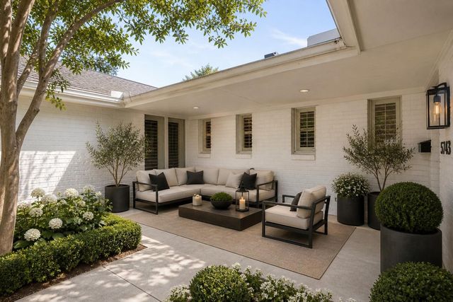 5743 Jason Street, Houston, TX 77096