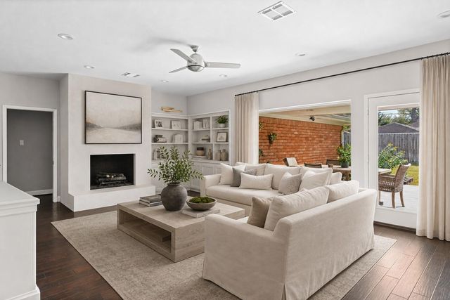 5743 Jason Street, Houston, TX 77096