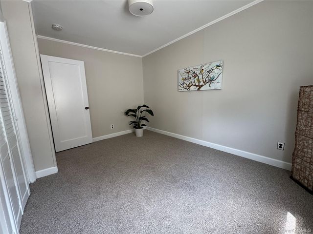 41 Mohawk Drive, North Babylon, NY 11703