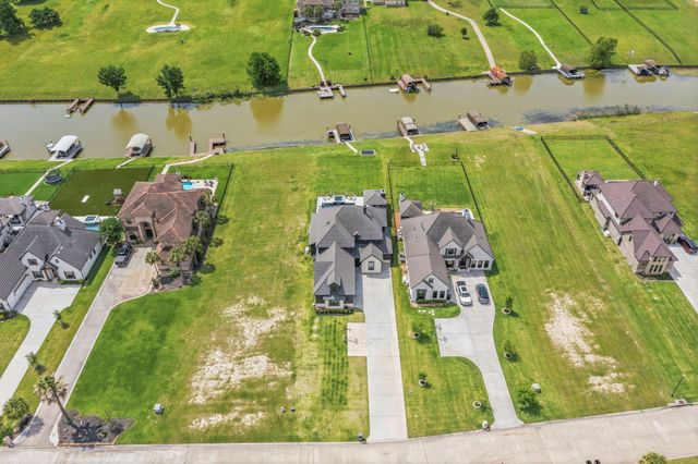 11603 Renaissance Drive, Montgomery, TX 77356